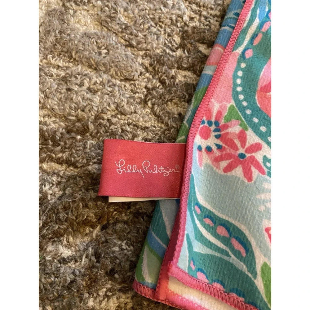 Lilly Pulitzer Beach Towel Golden Hour Floral Microfiber Pool Lounge Swim 40x73